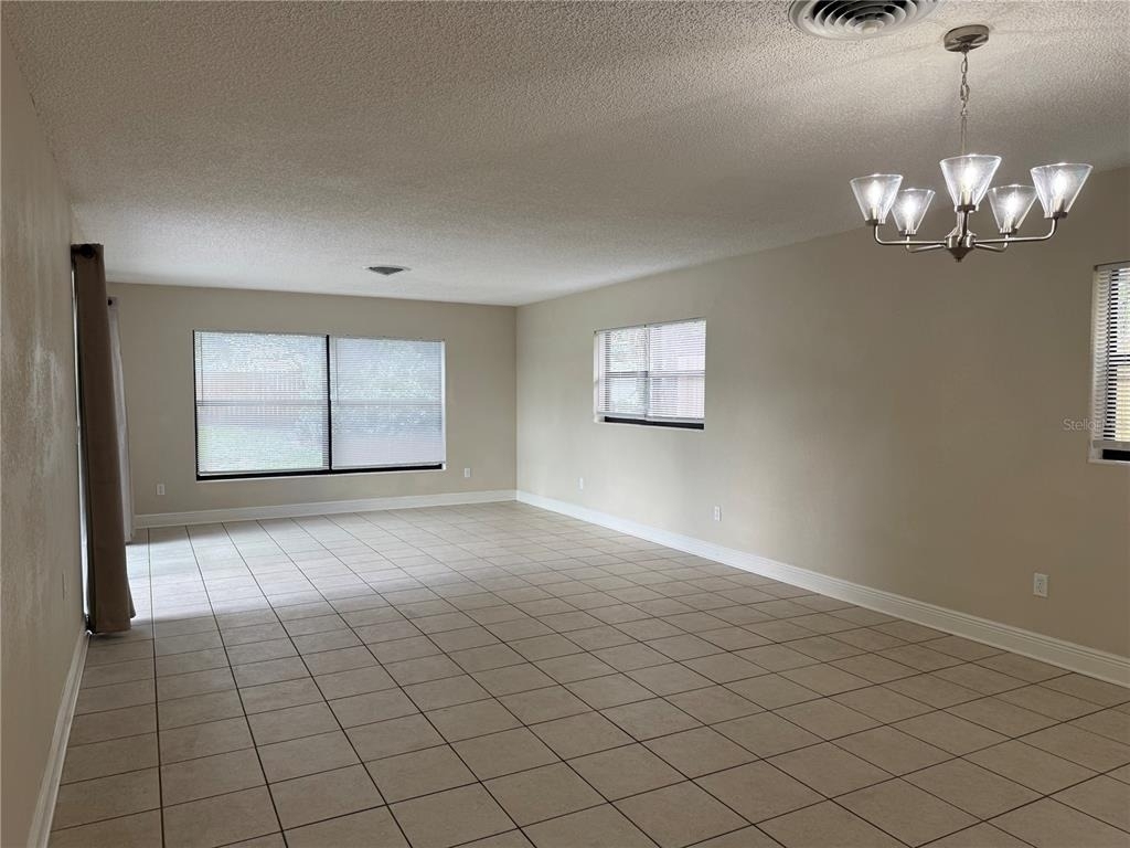 2809 W Fairbanks Avenue - Photo 3