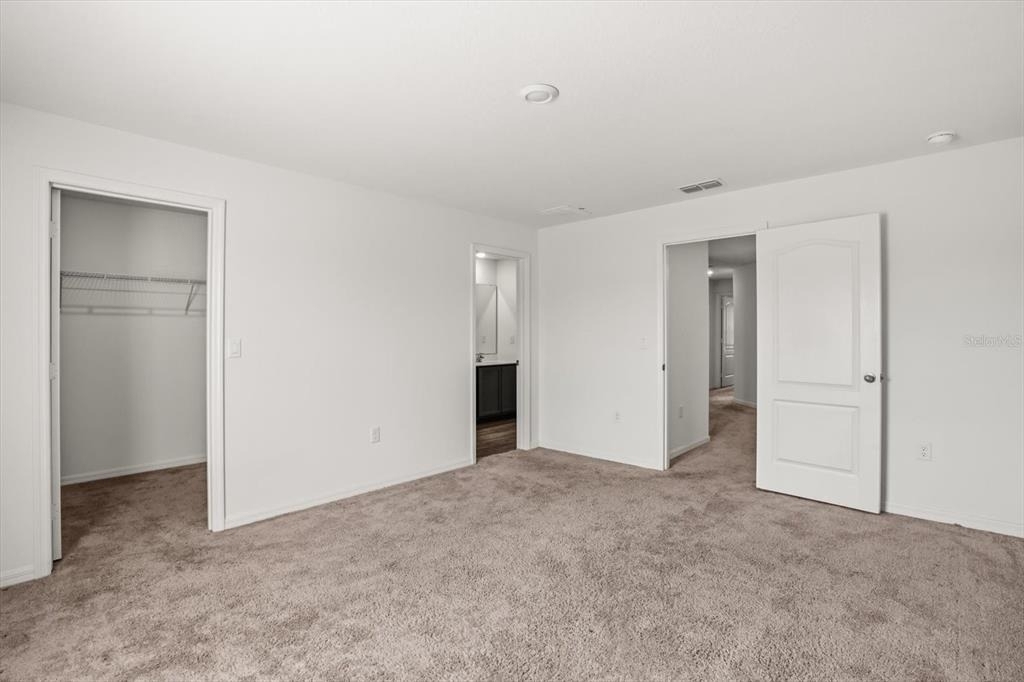 1758 Withernsea Court - Photo 11