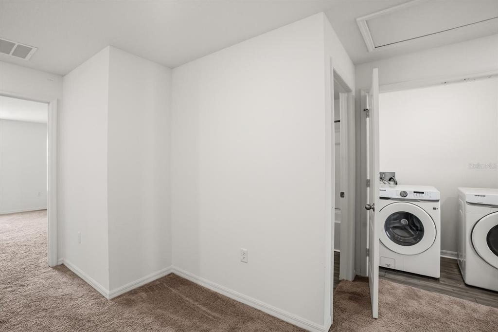1758 Withernsea Court - Photo 14