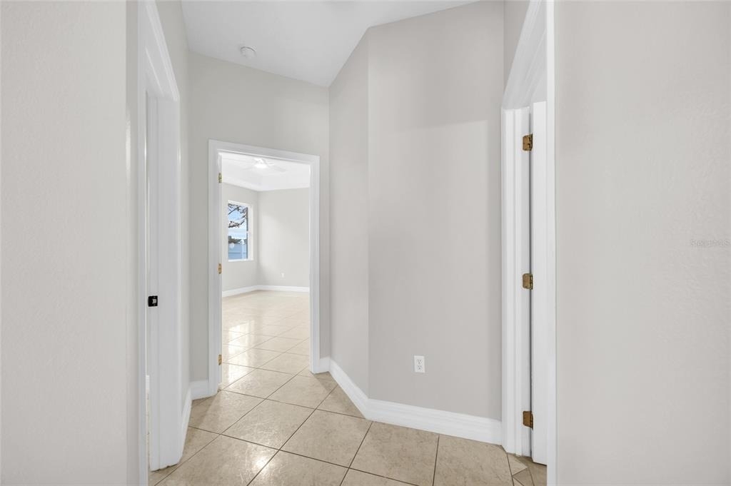 10354 Stratford Pointe Avenue - Photo 13