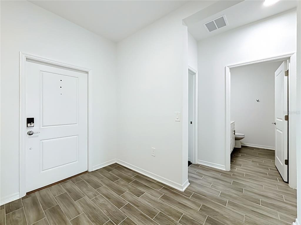 643 Grove Street - Photo 7
