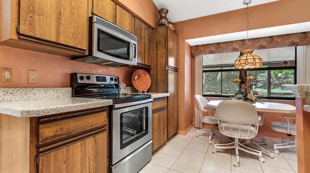 9360 Woodbreeze Boulevard - Photo 16