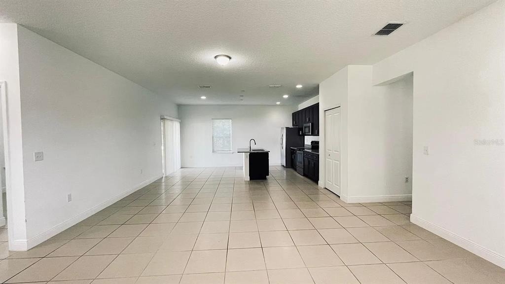 1649 Gayle Ridge Drive - Photo 2