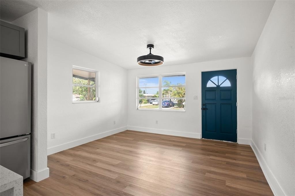 9596 Groveland Street - Photo 18