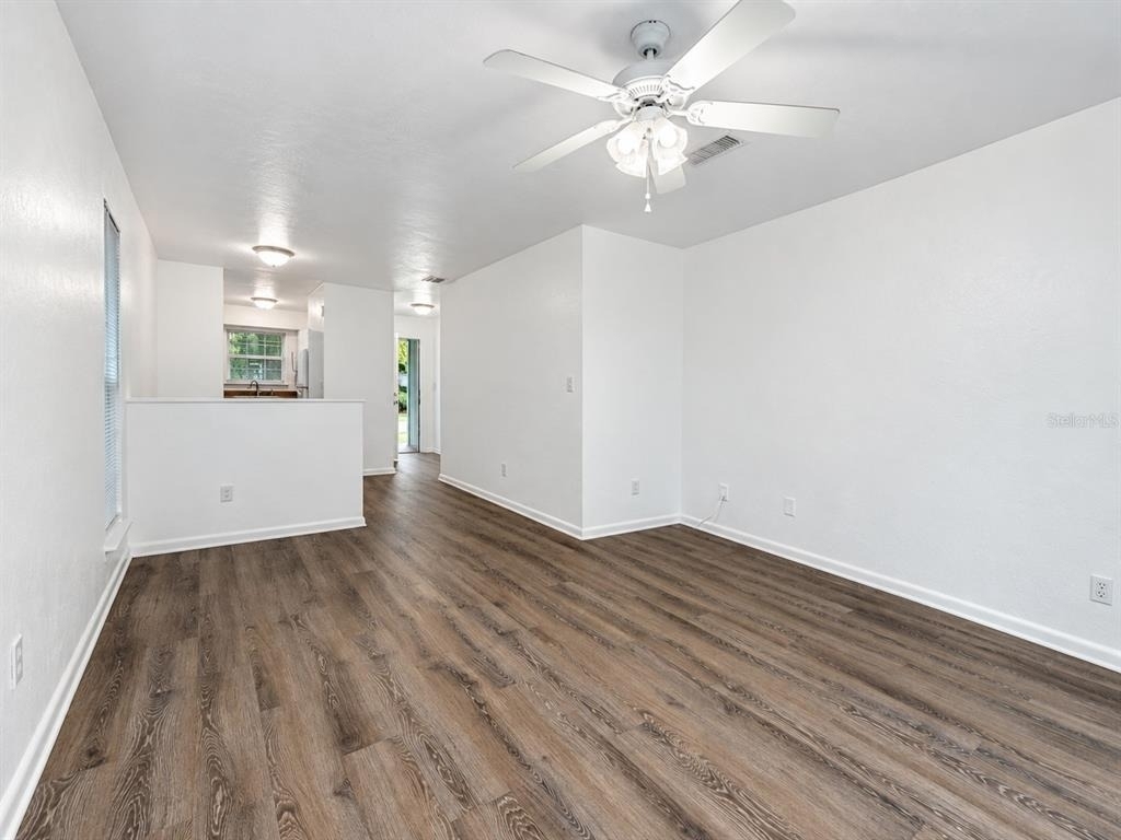 6207 Sw 11th Place - Photo 1