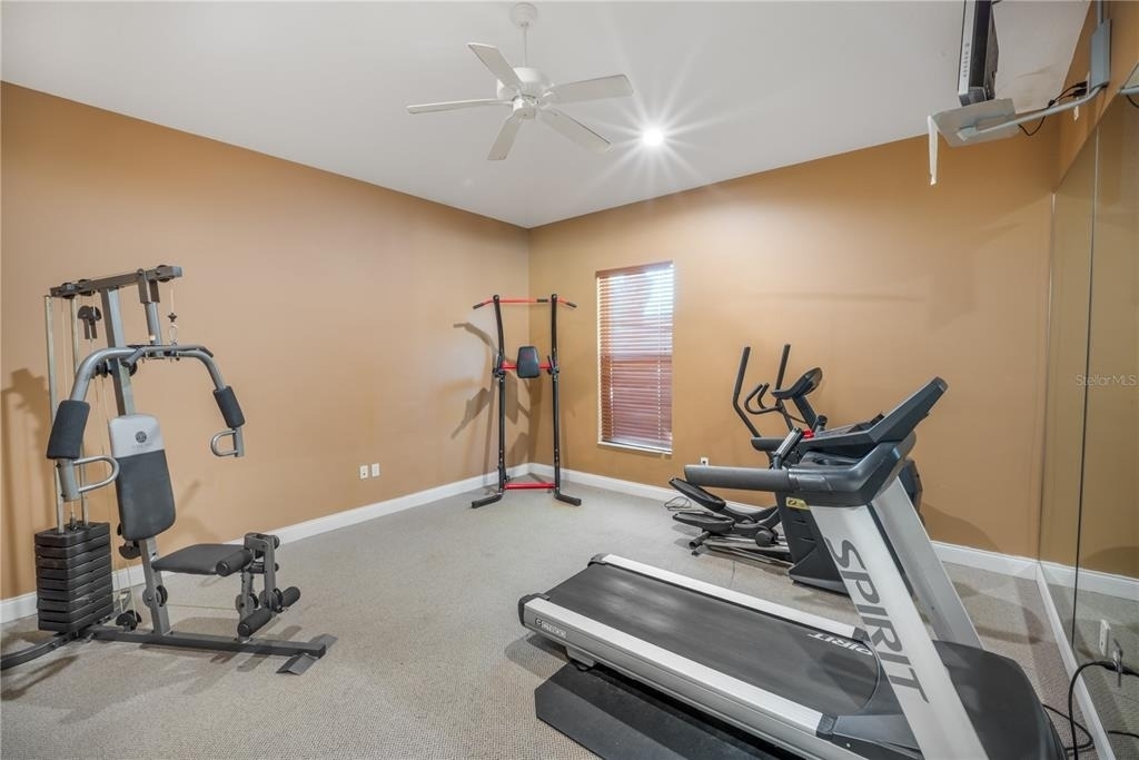 4600 E Moody Boulevard - Photo 27