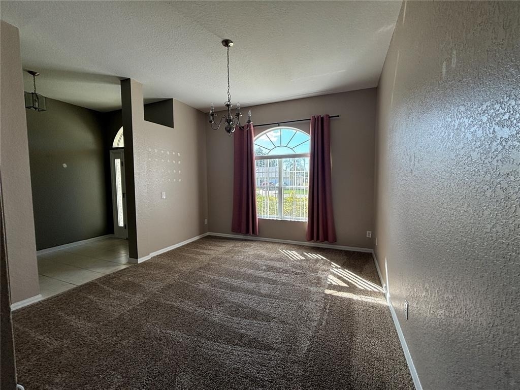 322 Mendoza Street - Photo 3