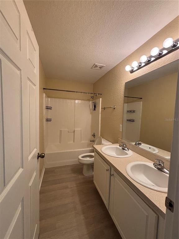 322 Mendoza Street - Photo 9