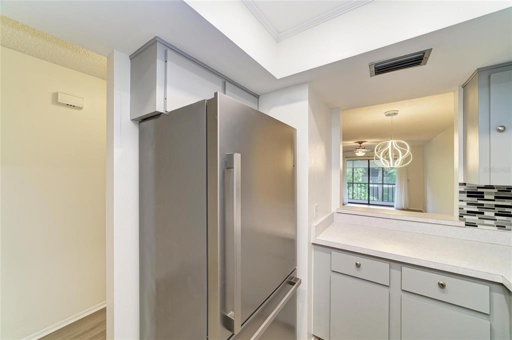 7237 Cloister Drive - Photo 10