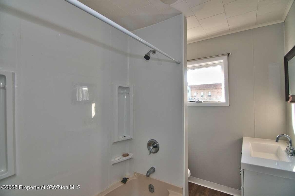 259 Dana Street - Photo 16