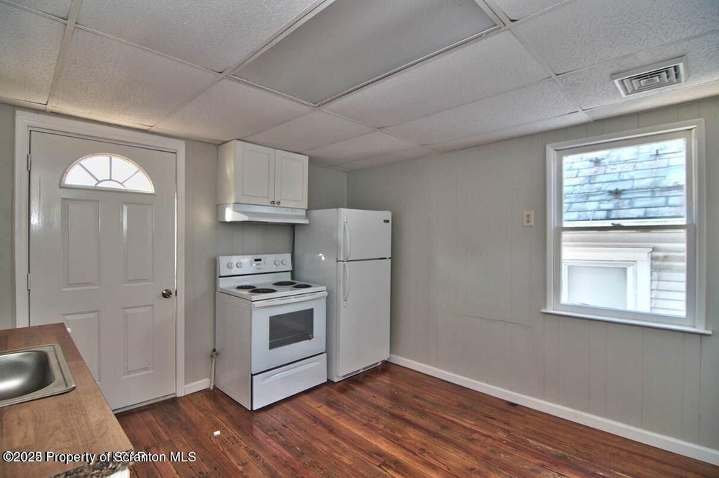 259 Dana Street - Photo 10