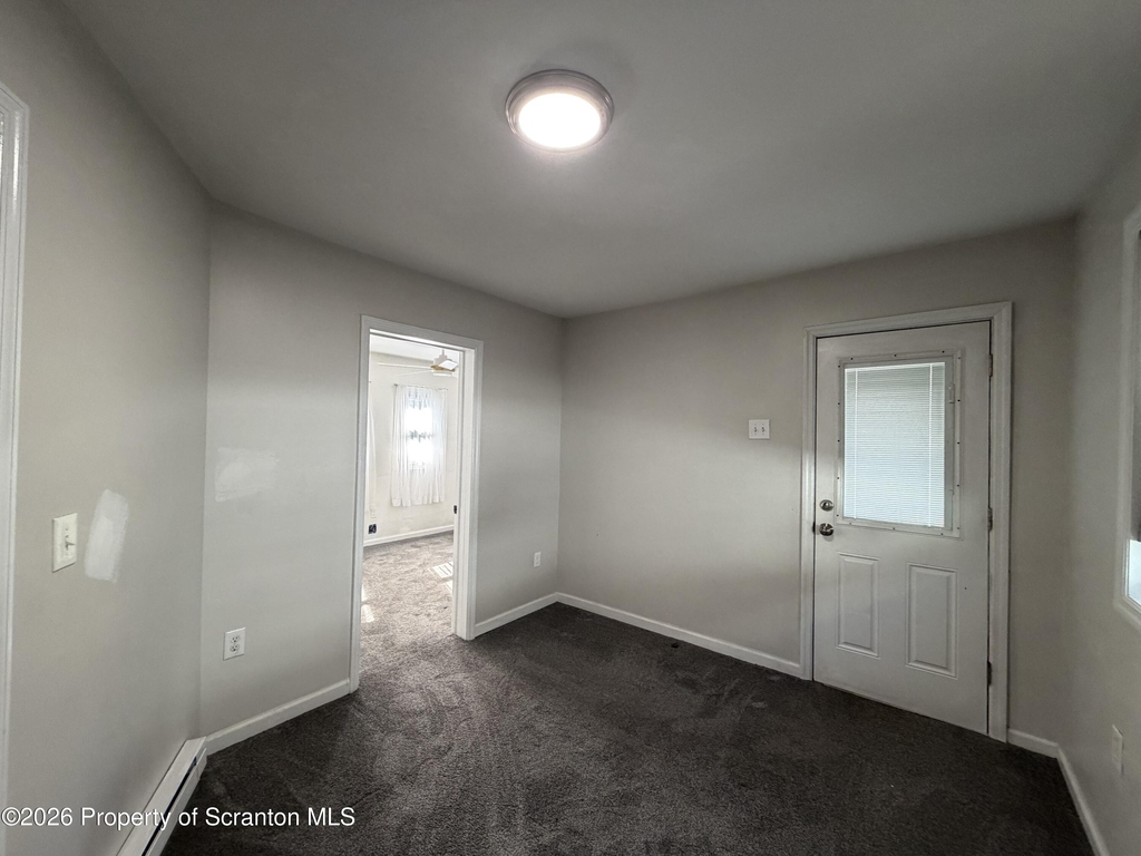 513 N Garfield Avenue - Photo 13