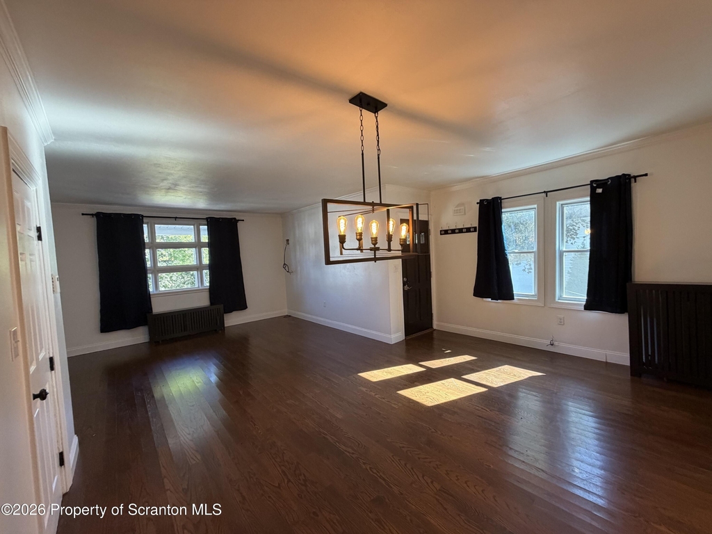 513 N Garfield Avenue - Photo 9