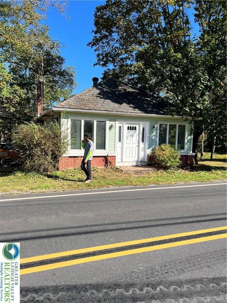 2145 Delaware Drive - Photo 0