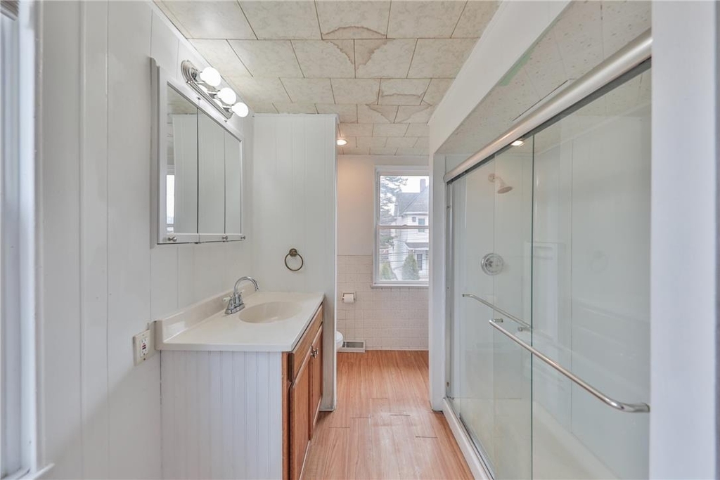 303 W Lincoln Street - Photo 18