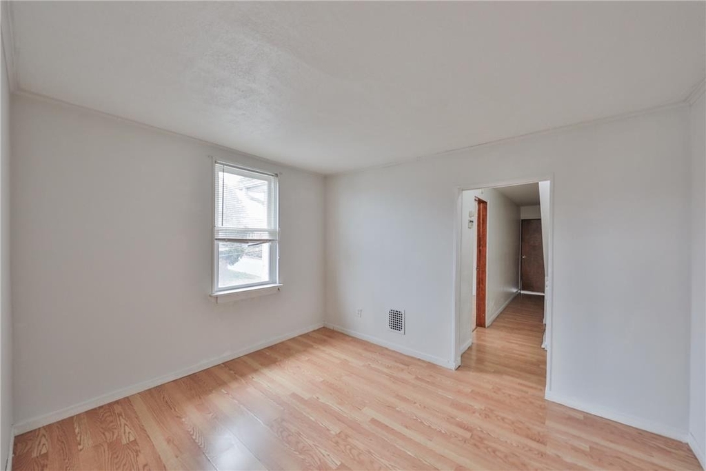 303 W Lincoln Street - Photo 20