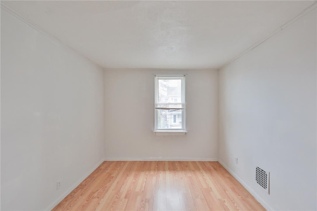 303 W Lincoln Street - Photo 21