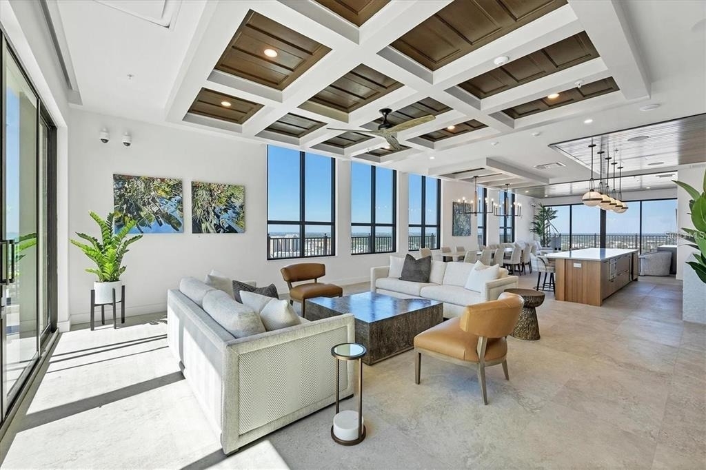 33 S Palm Avenue - Photo 35