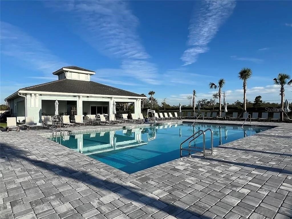 2104 Bonito Way - Photo 17