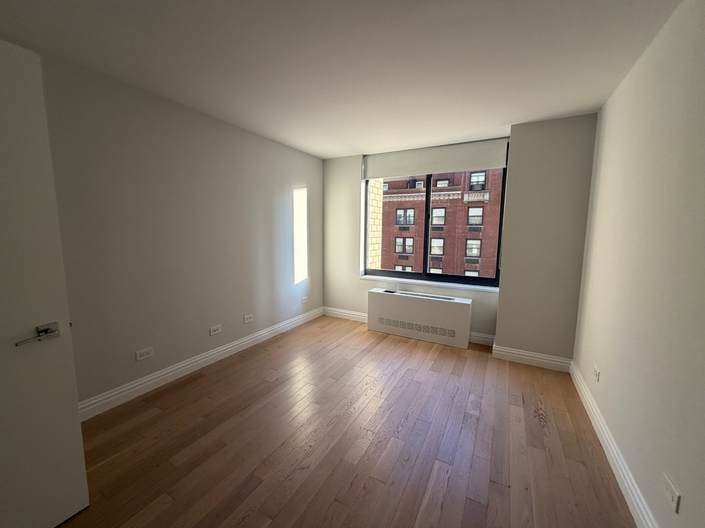  West 48th Street & 8th ave - Photo 5
