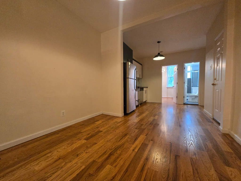 155 Bleecker Street - Photo 5