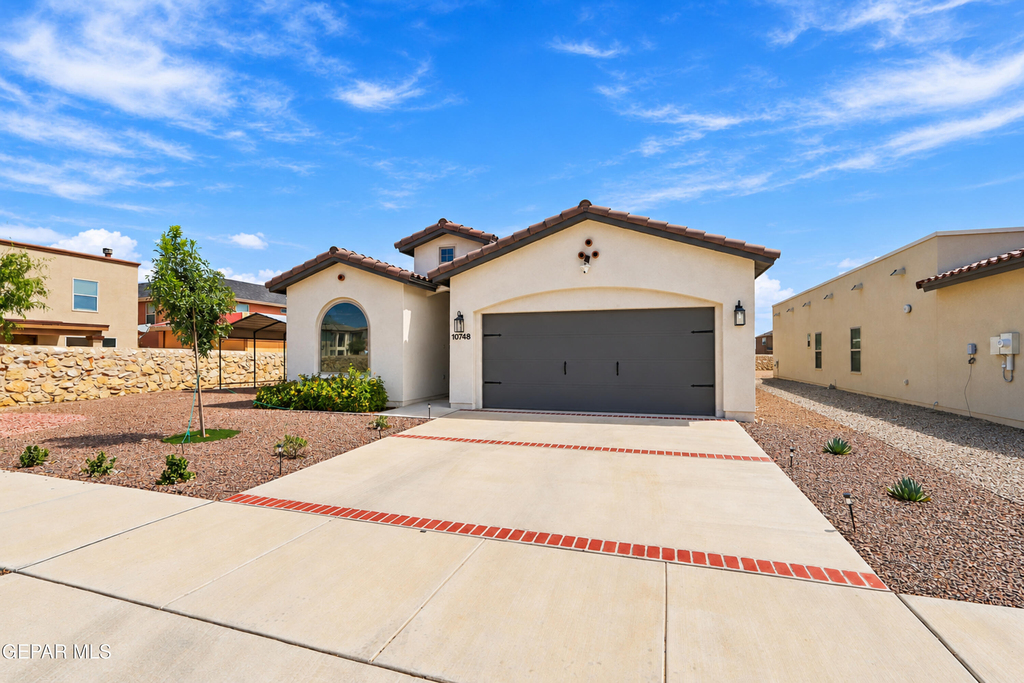 10748 Walden Pond Street - Photo 1