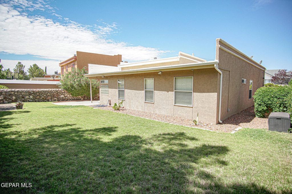 1316 Desierto Azul Drive - Photo 24