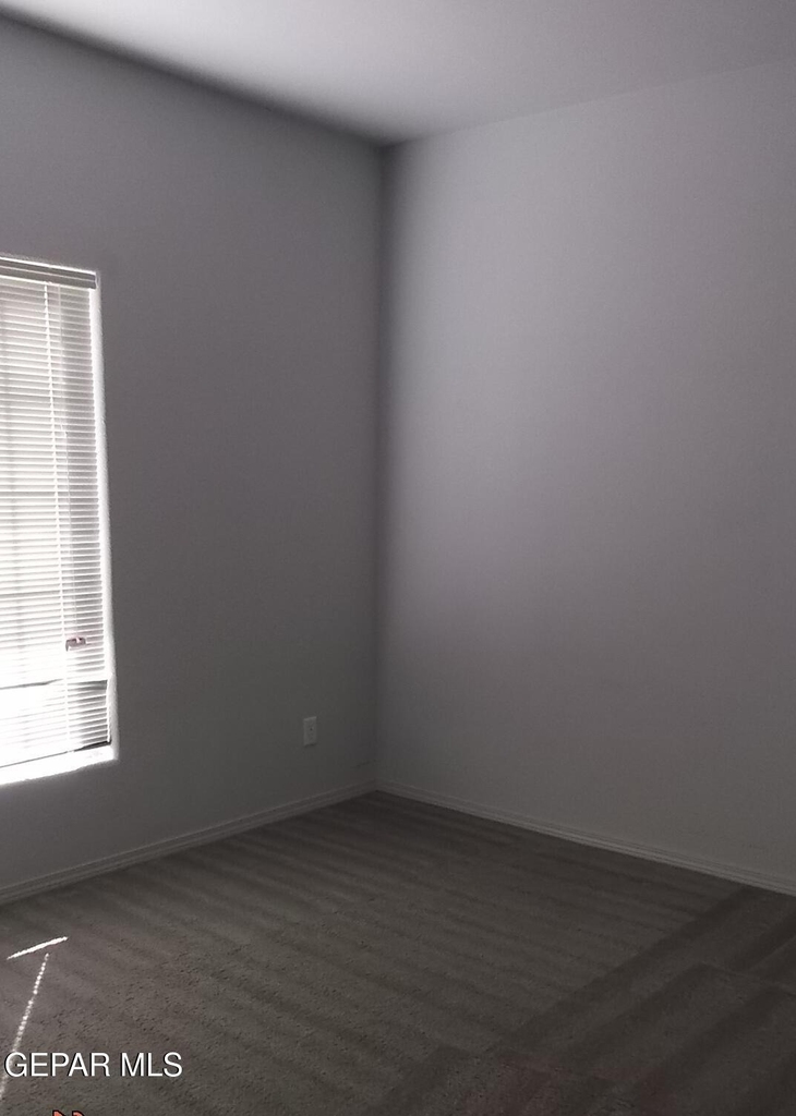 612 Natasha Place - Photo 14