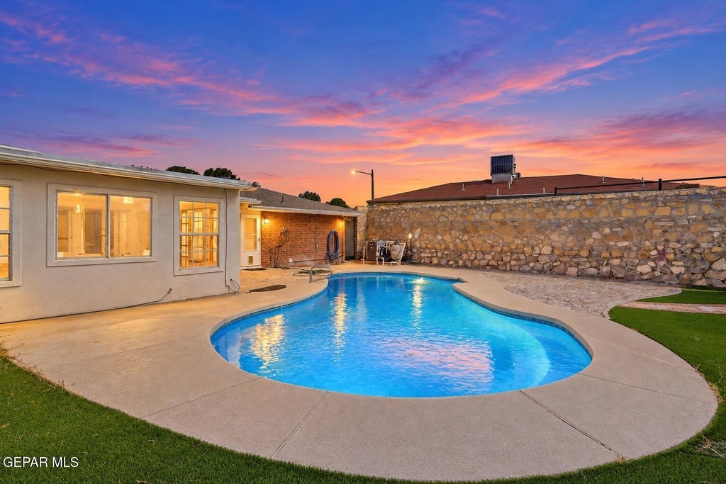 1509 Finsterwald Place - Photo 36
