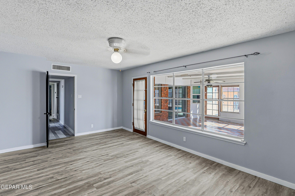 1509 Finsterwald Place - Photo 28