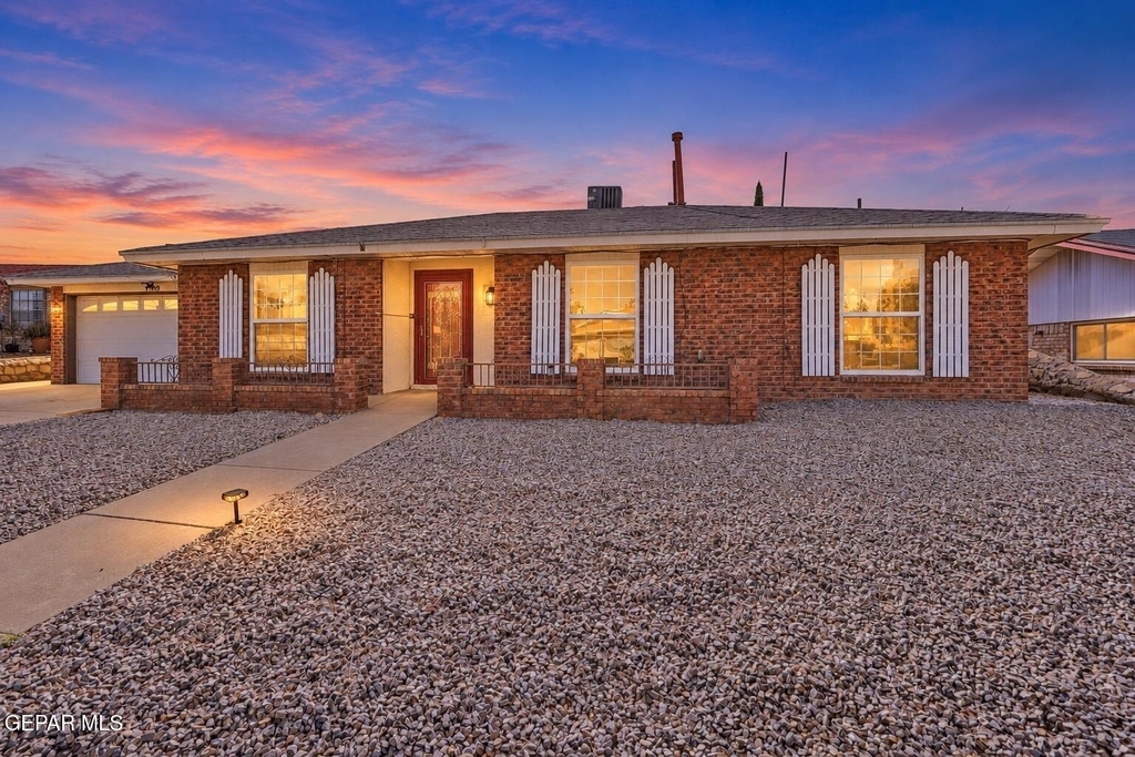 1509 Finsterwald Place - Photo 1
