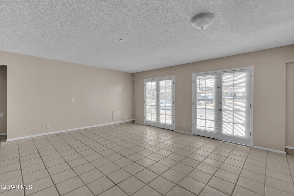 5917 Chippendale Avenue - Photo 25