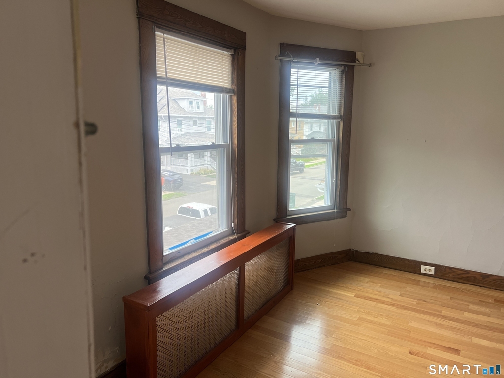 105 Wentworth Street - Photo 11