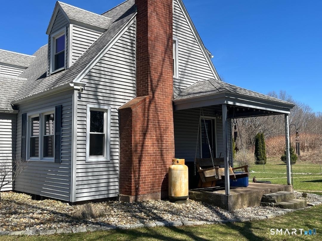 138 Mountain Street - Photo 1