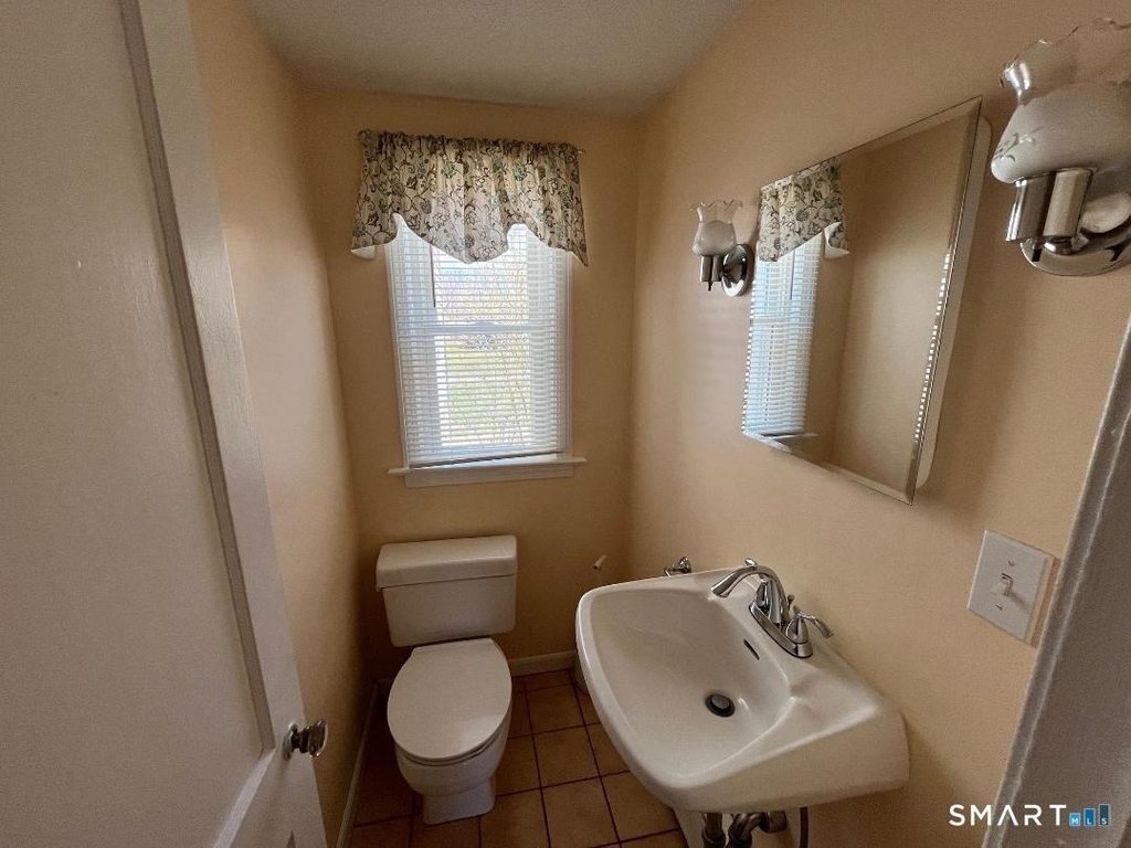 138 Mountain Street - Photo 12