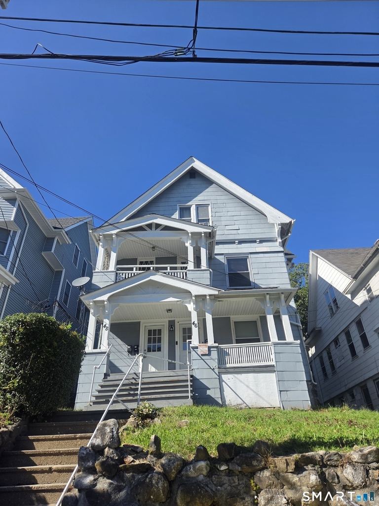 46 Plaza Avenue - Photo 0