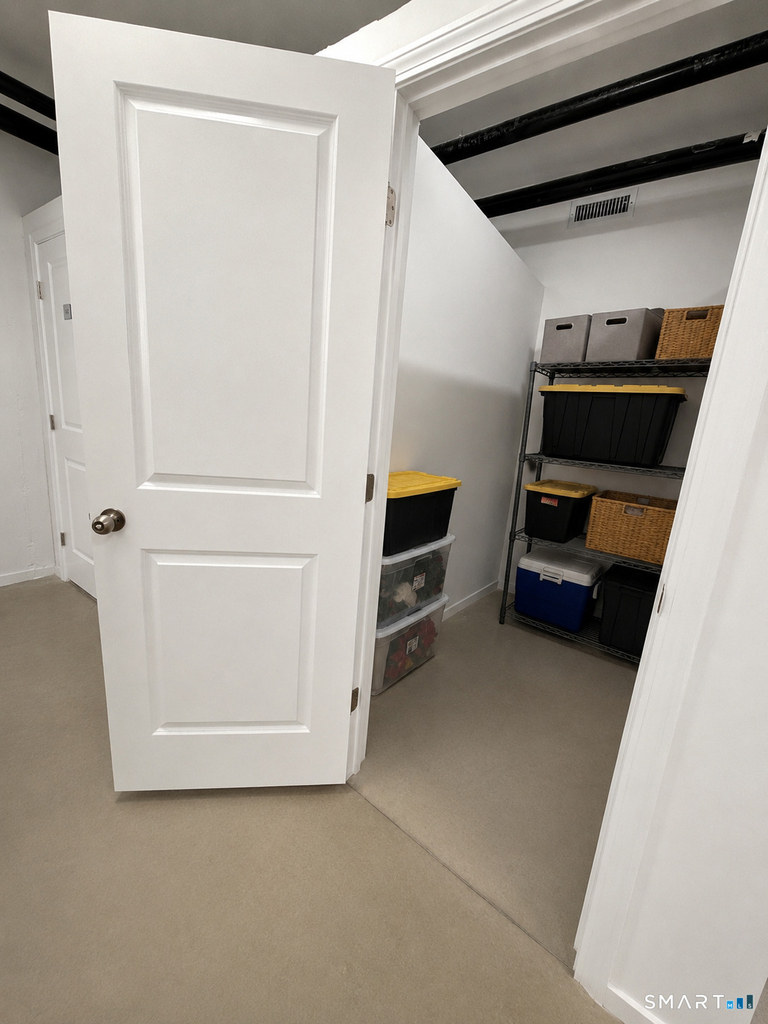 301 Bridgeport Avenue - Photo 28