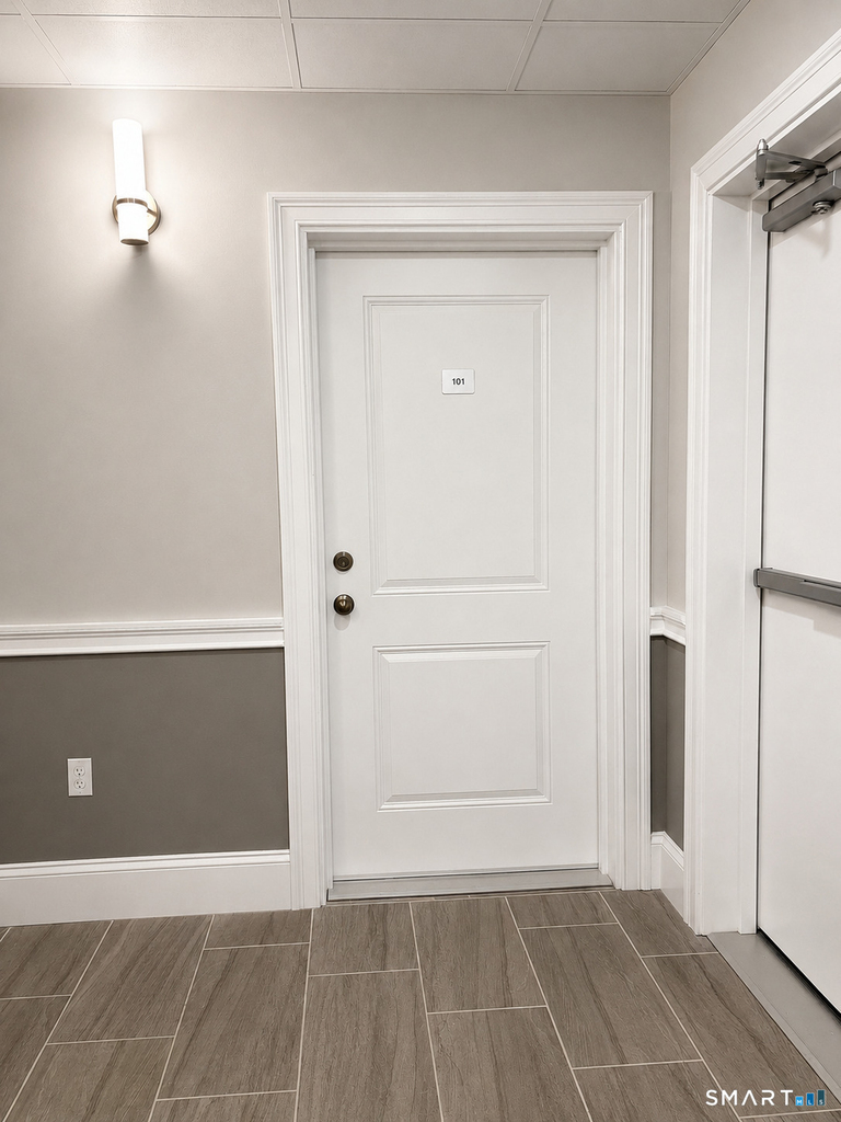 301 Bridgeport Avenue - Photo 21