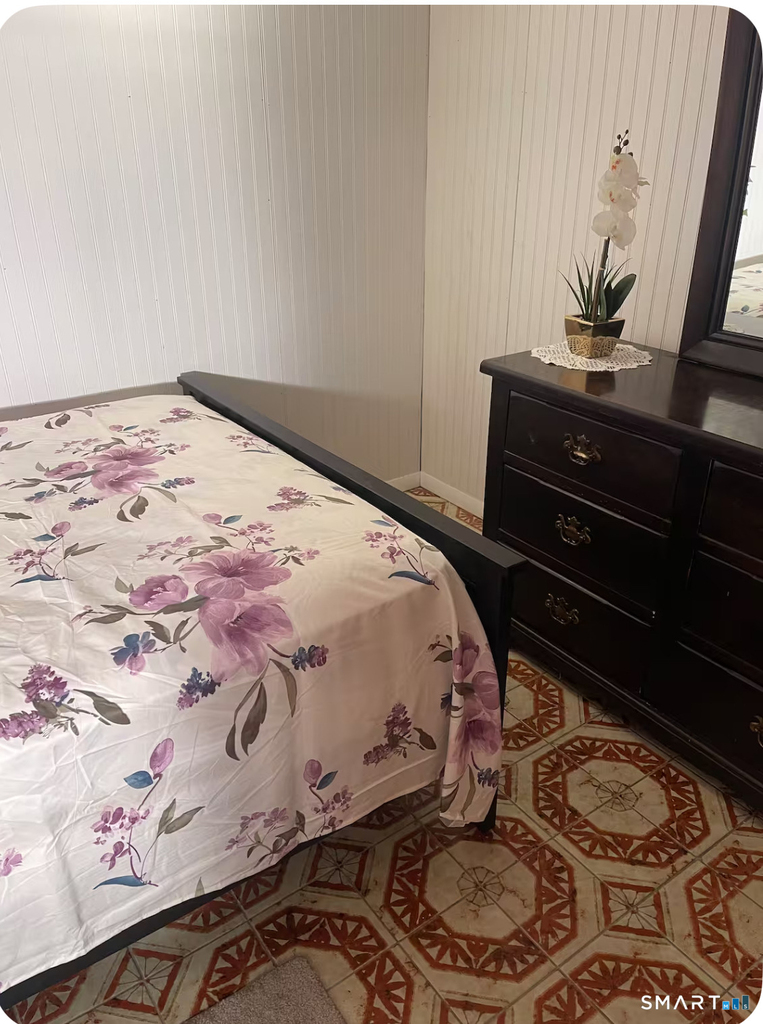 61 Shepard Avenue - Photo 3