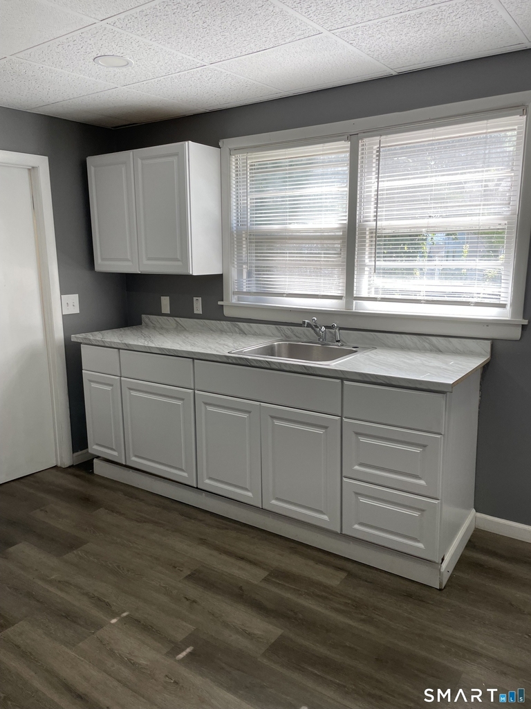 21 Edwards Street - Photo 0