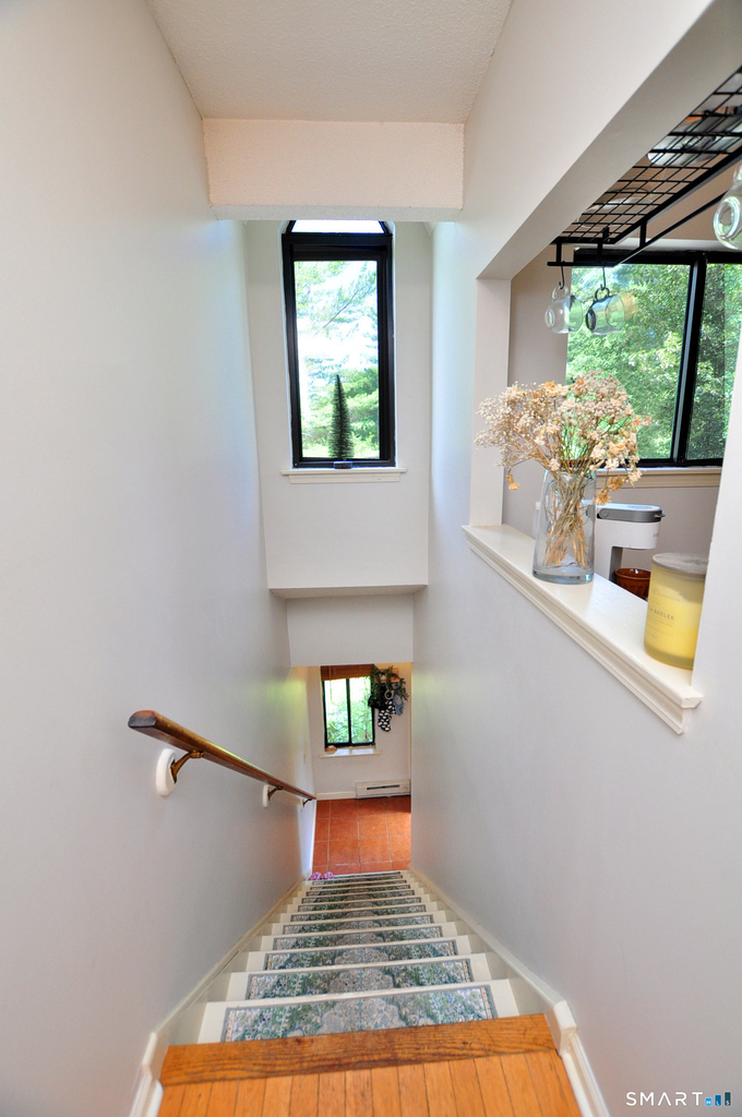 30 Simsbury Landing - Photo 4
