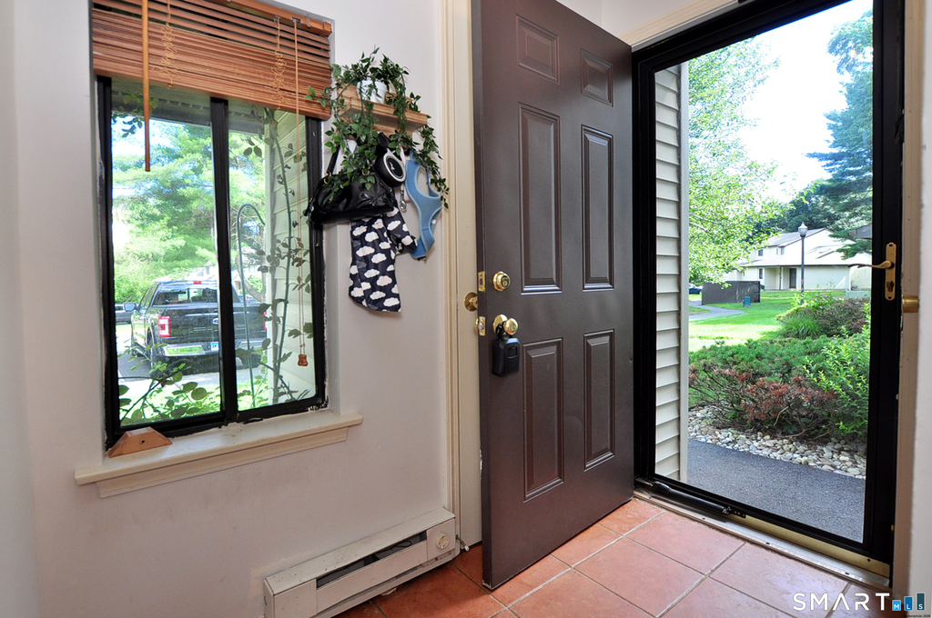30 Simsbury Landing - Photo 2