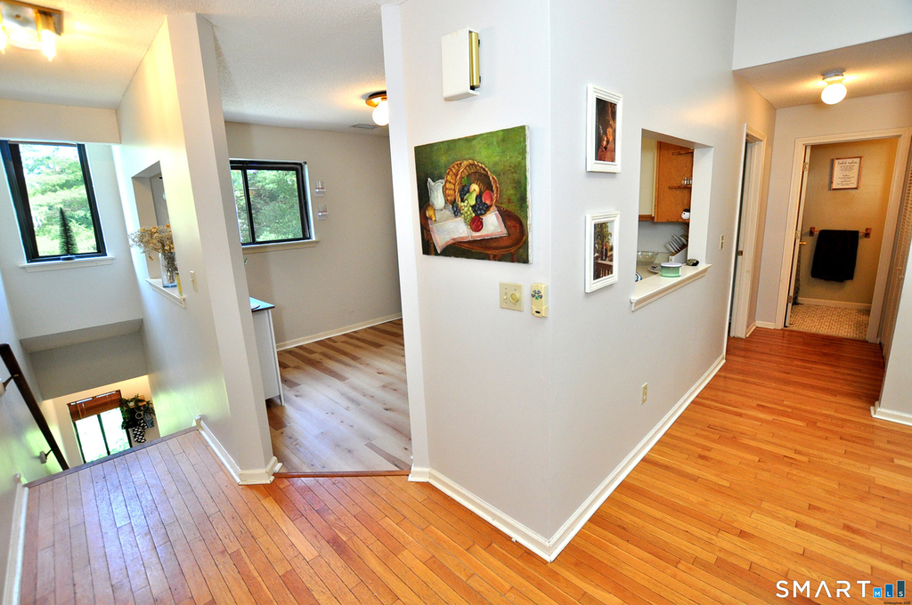 30 Simsbury Landing - Photo 5