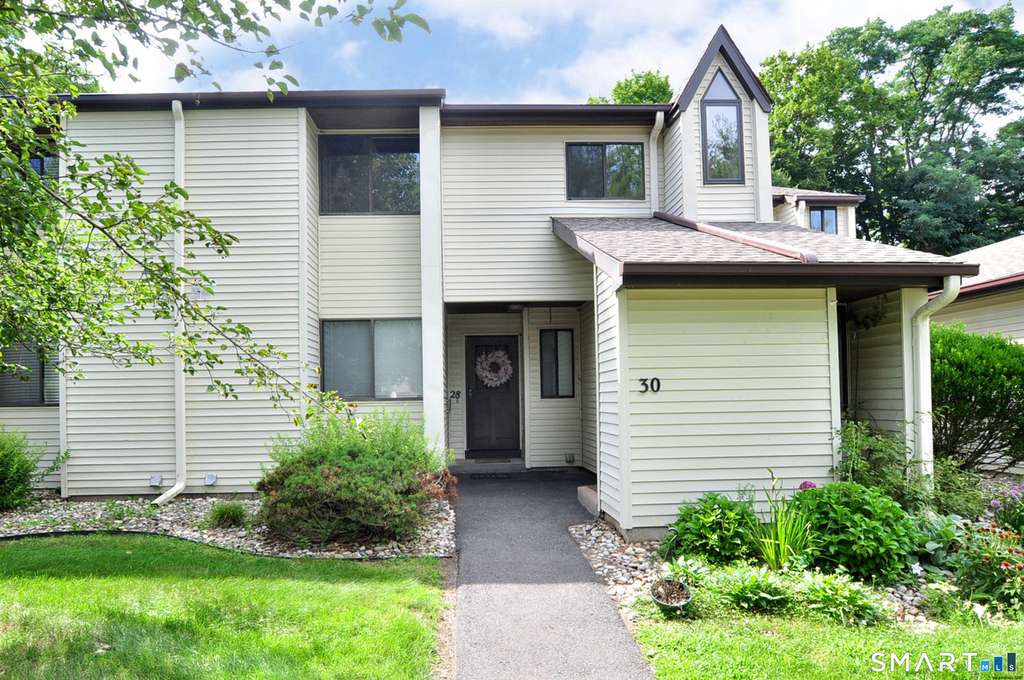 30 Simsbury Landing - Photo 1