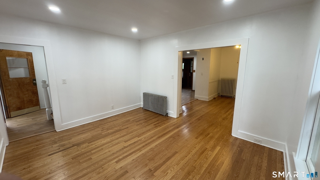 10 Henry Street - Photo 5
