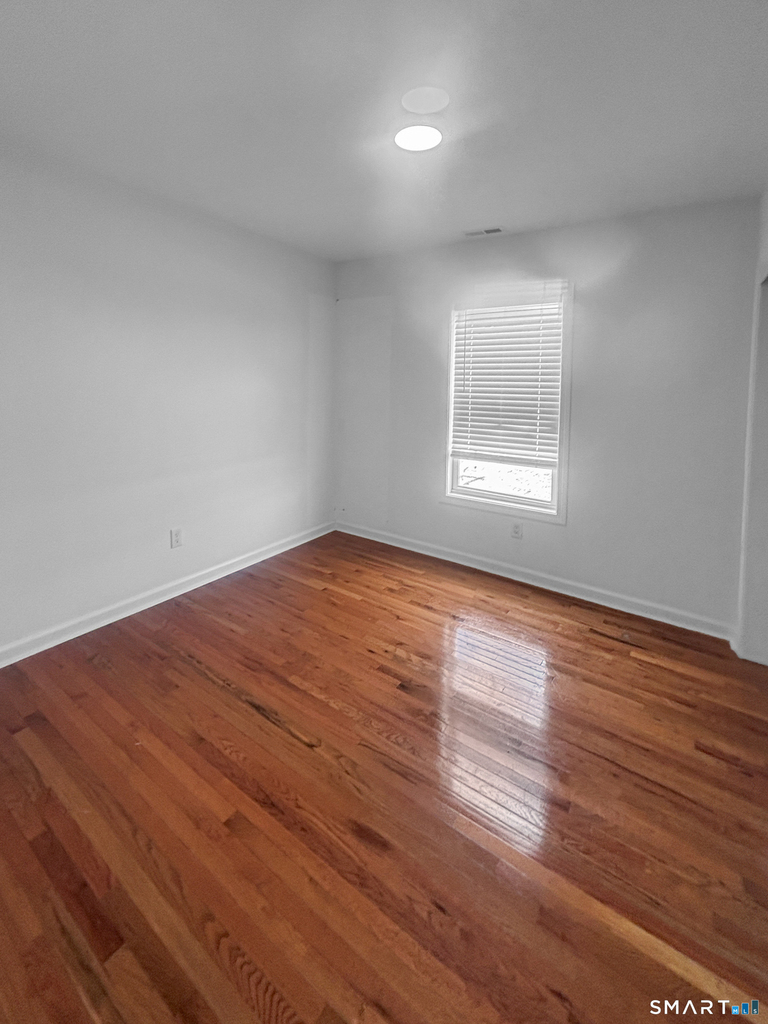 1042 Iranistan Avenue - Photo 18