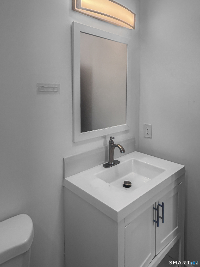 1042 Iranistan Avenue - Photo 12