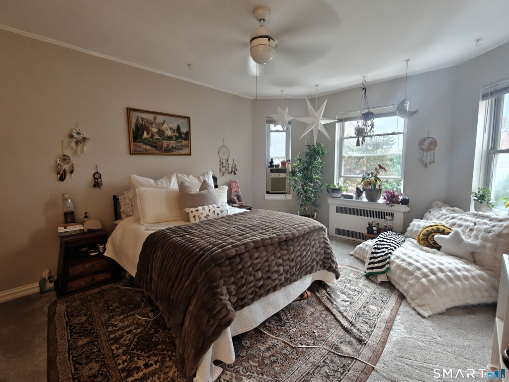 70 Strawberry Hill Avenue - Photo 9