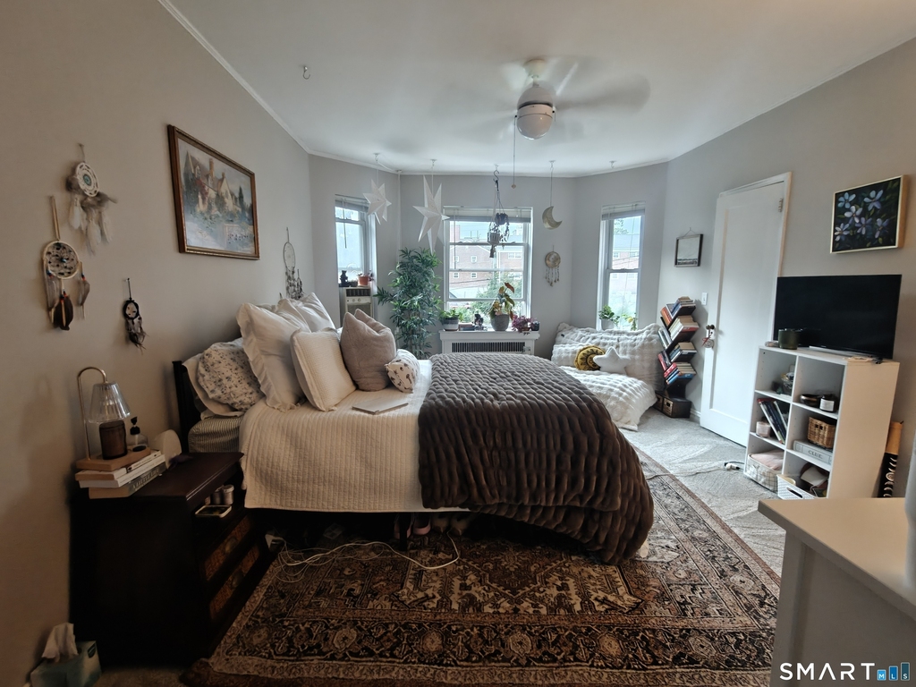 70 Strawberry Hill Avenue - Photo 10