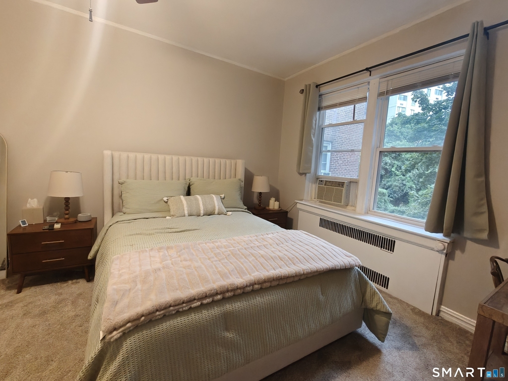 70 Strawberry Hill Avenue - Photo 13